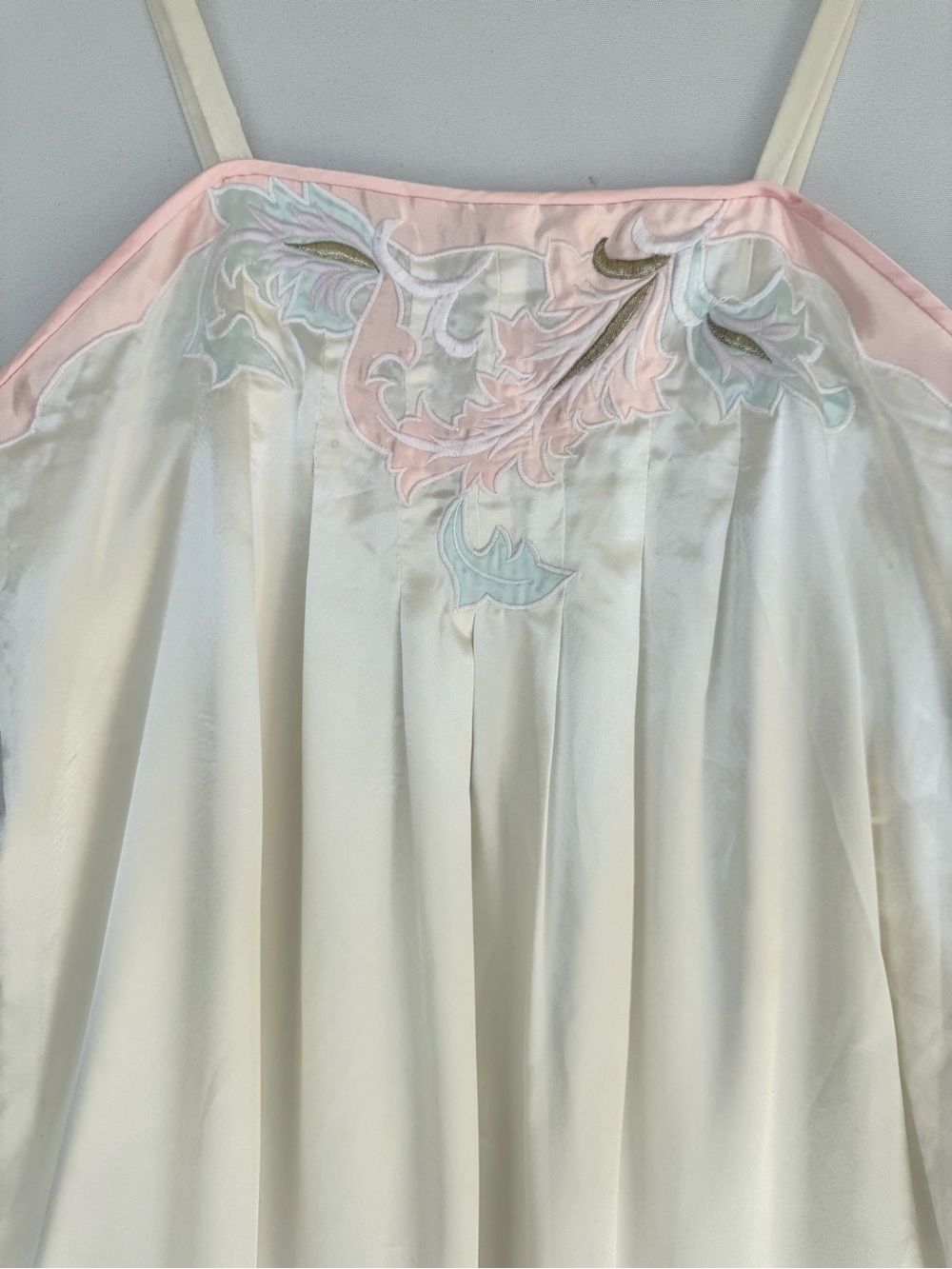Vintage Natori Ivory Satin Chemeise with Pink Lace Accents - Picture 5 of 11